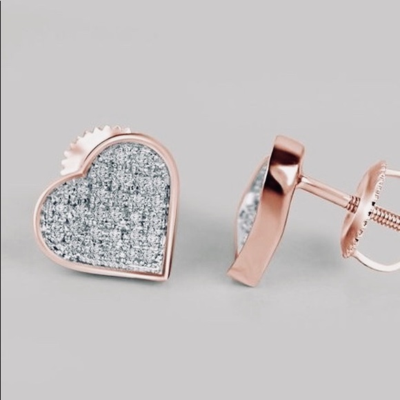 Jewelry - EARRINGS STUDS HEART-SHAPED. Cute, on trend!
